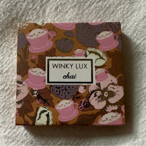 WINKY LUX Other - Winky Lux Eyeshadow
